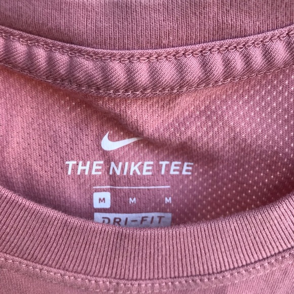 DRI FIT THE NIKE TEE TANK - Picture 3 of 3